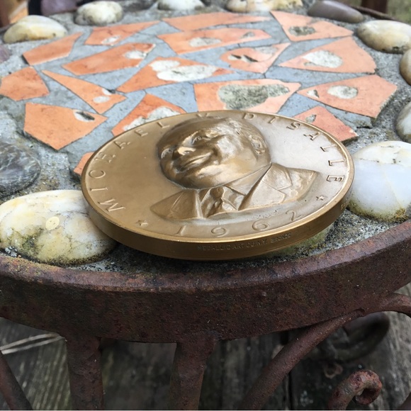 Michael Disalle 1962 Presidential Art Medal….bronze - Picture 3 of 7